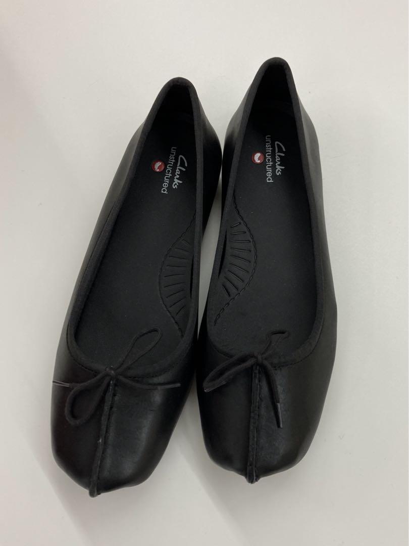 熱い販売 クラークス フレックルアイス フラットシューズ フラット