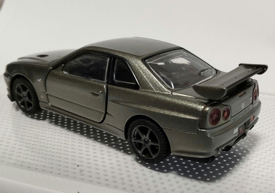 1/43 NISSAN SKYLINE GT-R V-spec II Nür