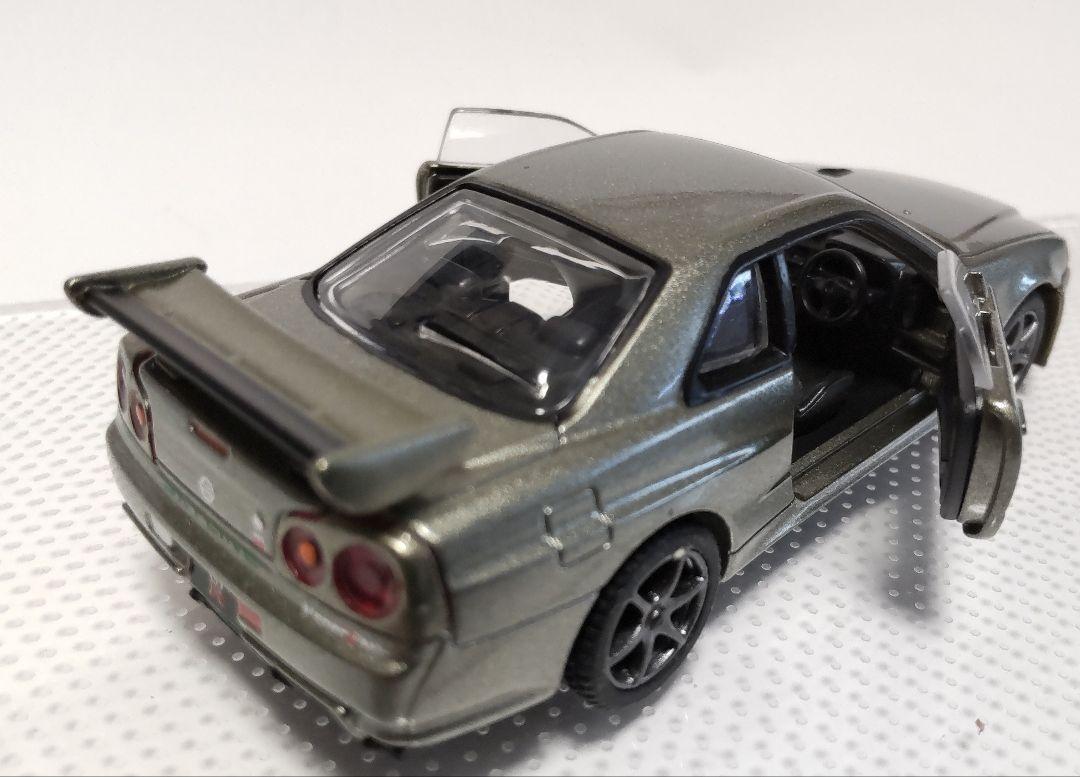 1/43 NISSAN SKYLINE GT-R V-spec II Nür