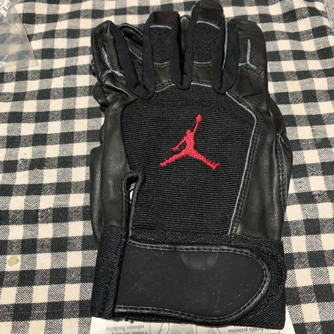 JORDAN ATHLETIC GLOVE