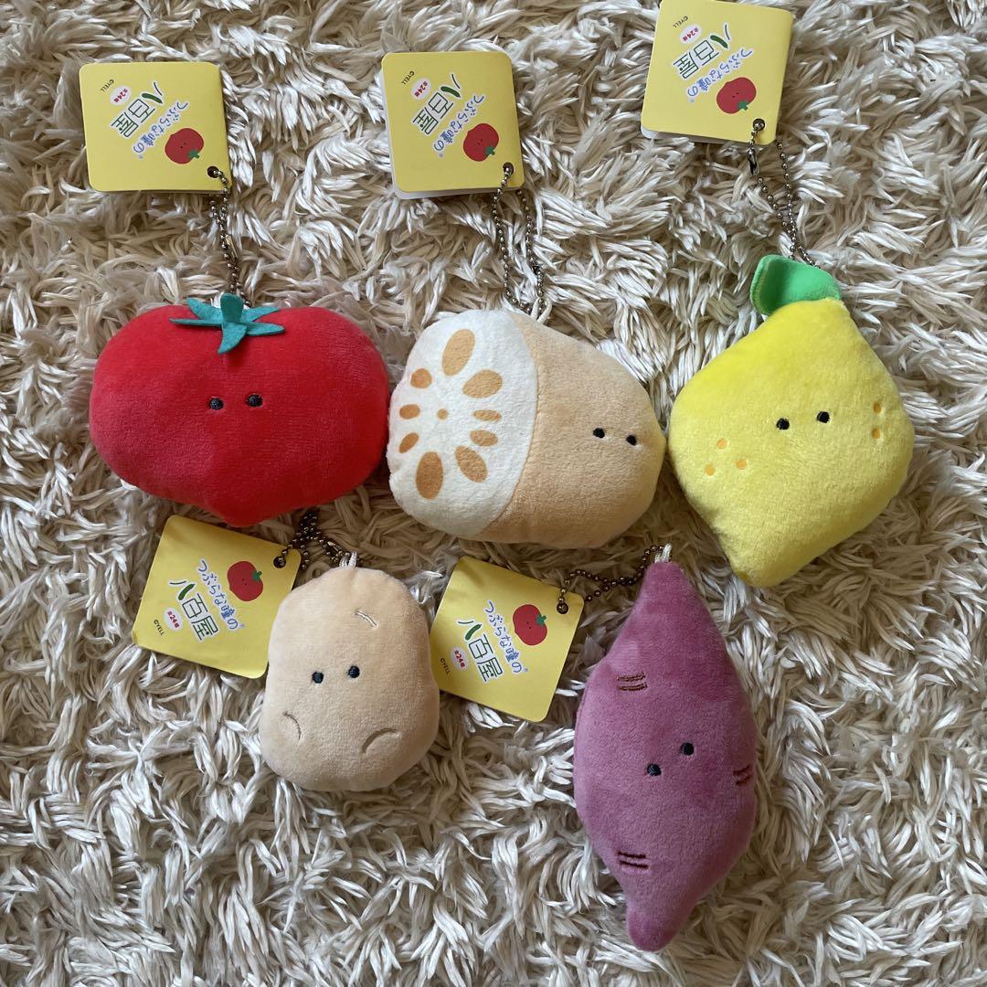 つぶらな瞳の八百屋 マスコット ぬいぐるみ まとめ売り - メルカリ