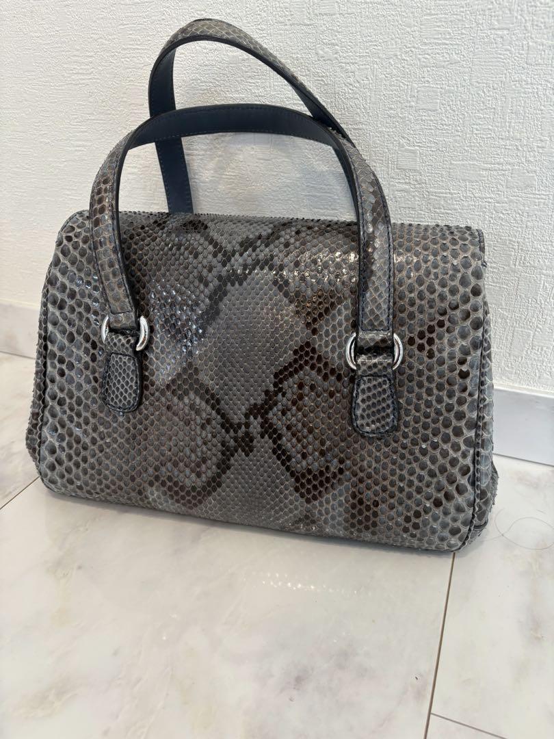 【限定セール！】 GUCCI 激レア‼︎ 超美品‼︎ レディロック メルカリ - 蛇革 パイソン バッグ