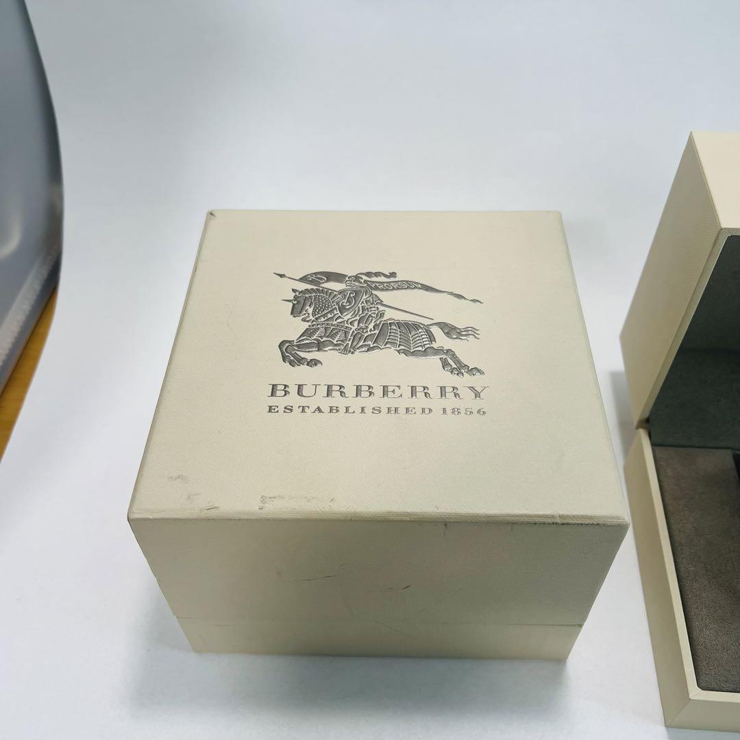 【美品】BURBERRY バーバリー 腕時計 BU7815 ブラック ラウンド