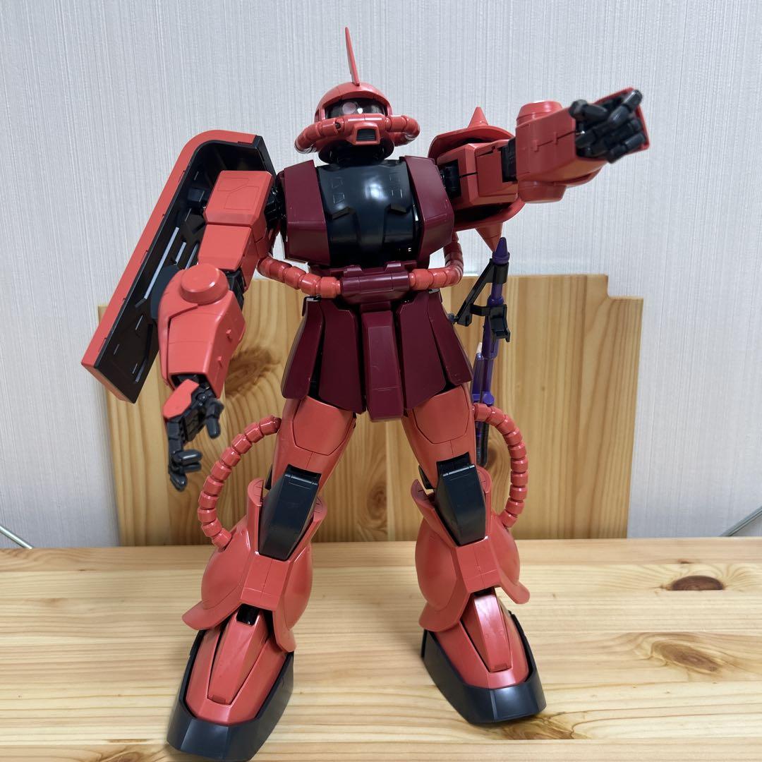 PG 1/60 シャア専用ザクⅡ 完成品