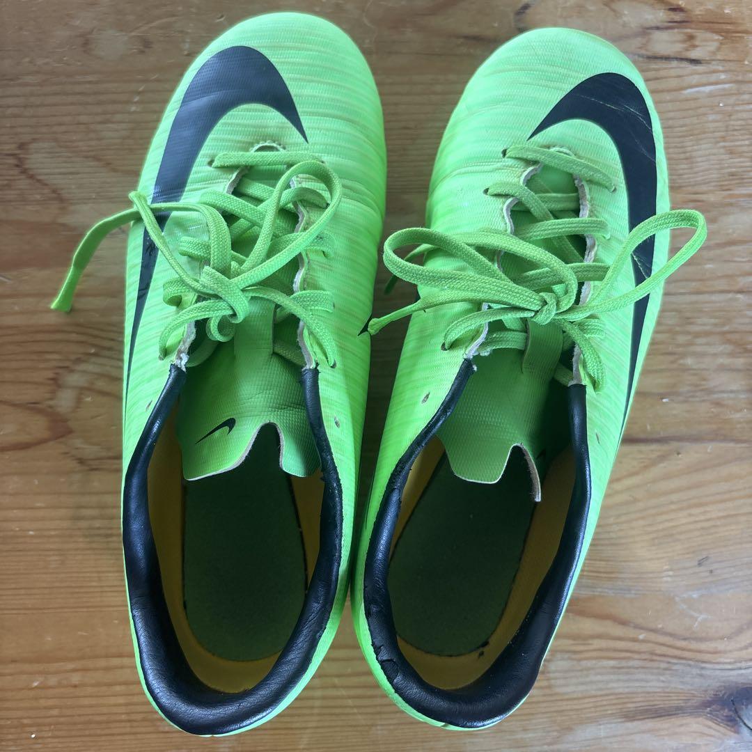 Nike NIKE SKIN ネオンイエロー サッカーシューズ Nike NIKE SKIN ネオンイエロー サッカーシューズ