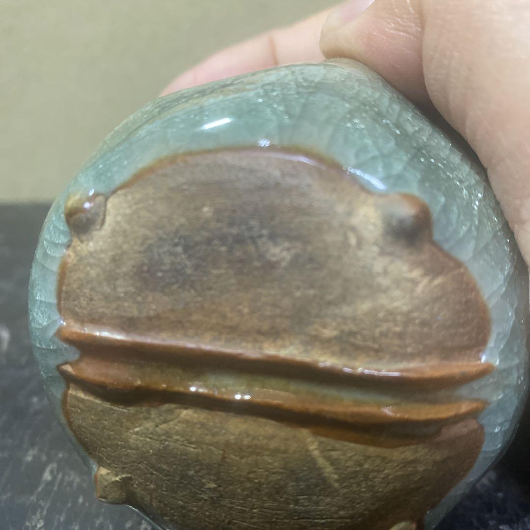 中国古玩 青磁鈴形振り出し 7cm7.5cm 工芸品