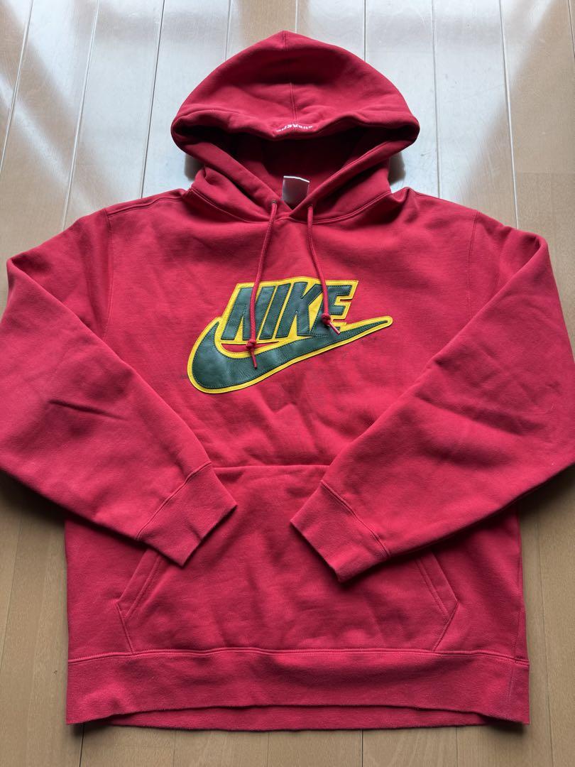 supremeNikeコラボ ロゴ入り レッド パーカー