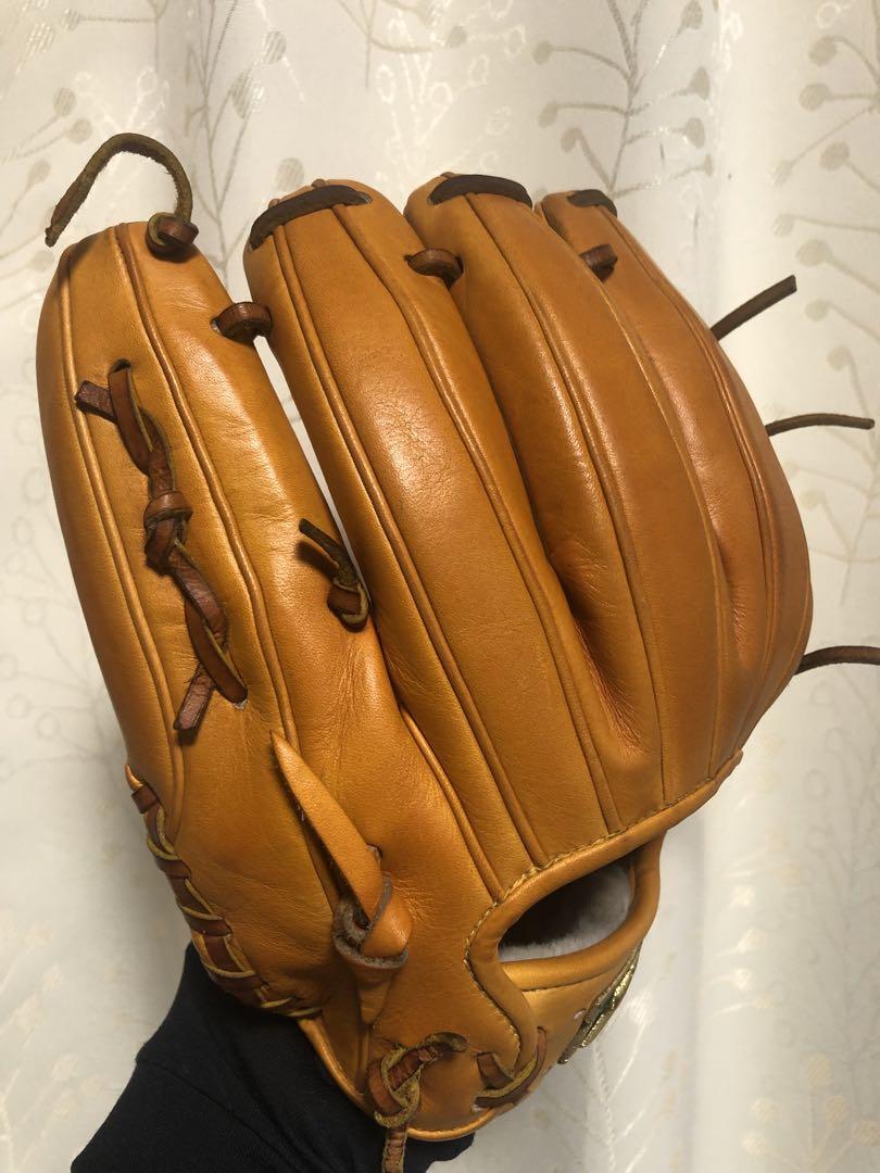 ウィルソンスタッフ　内野用　硬式グラブ　ラベコー