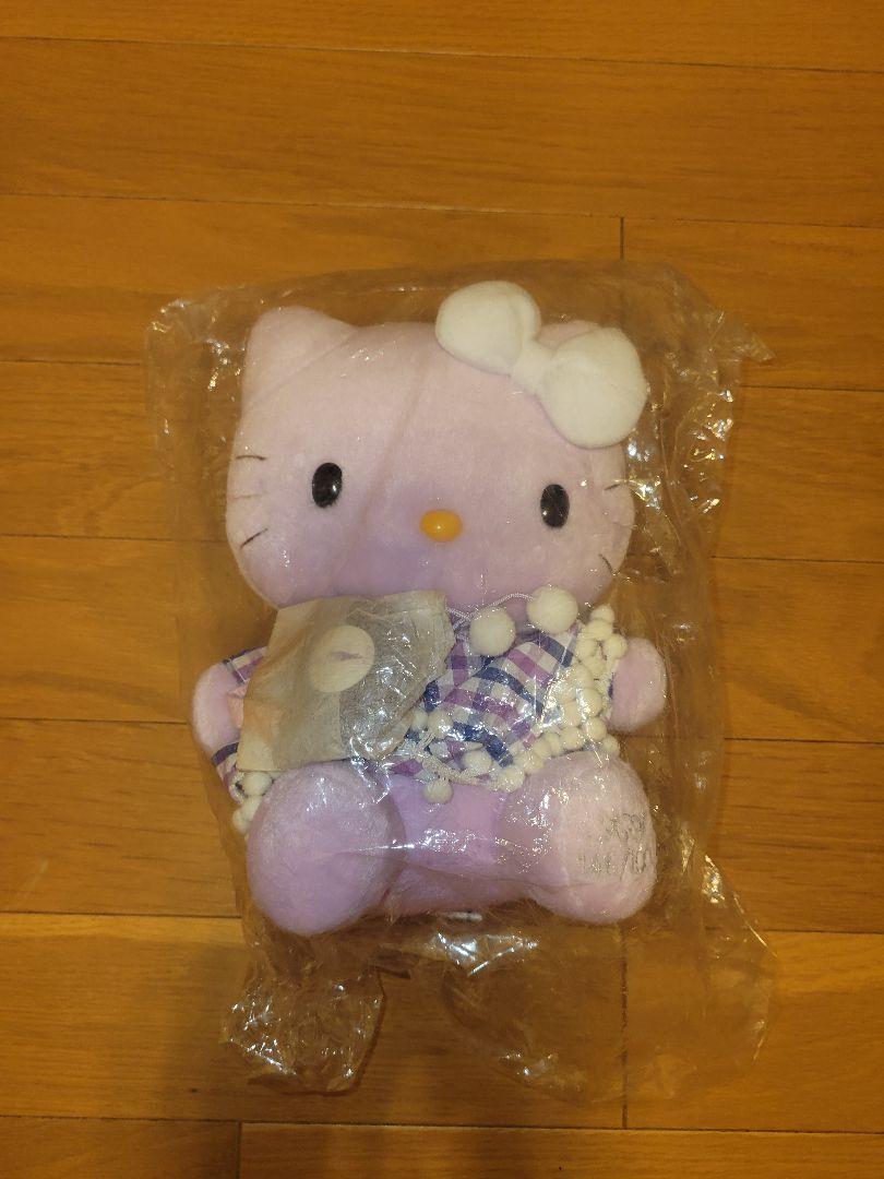 ハローキティぬいぐるみ