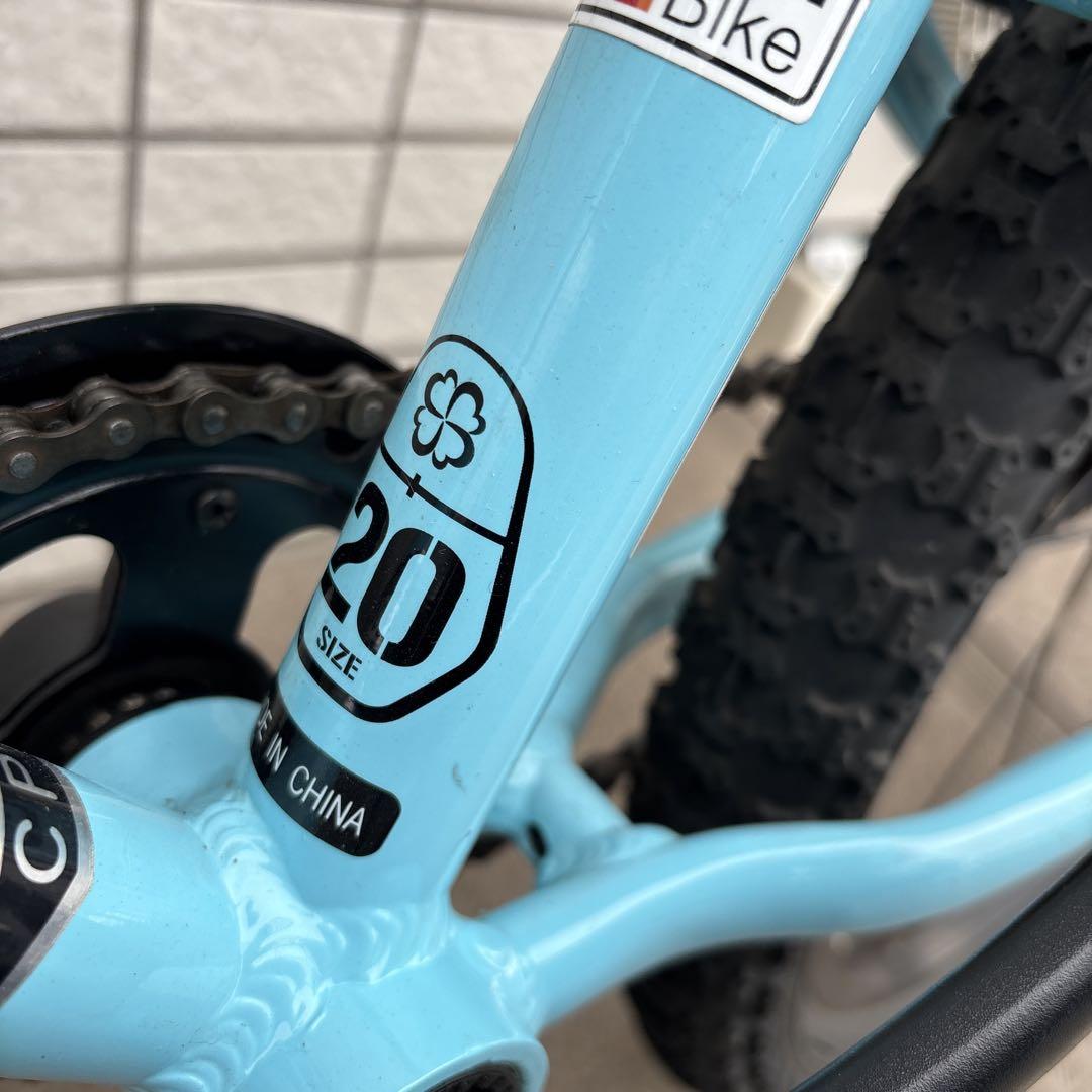 ヨツバサイクル20インチ　水色とオレンジ　自転車本体