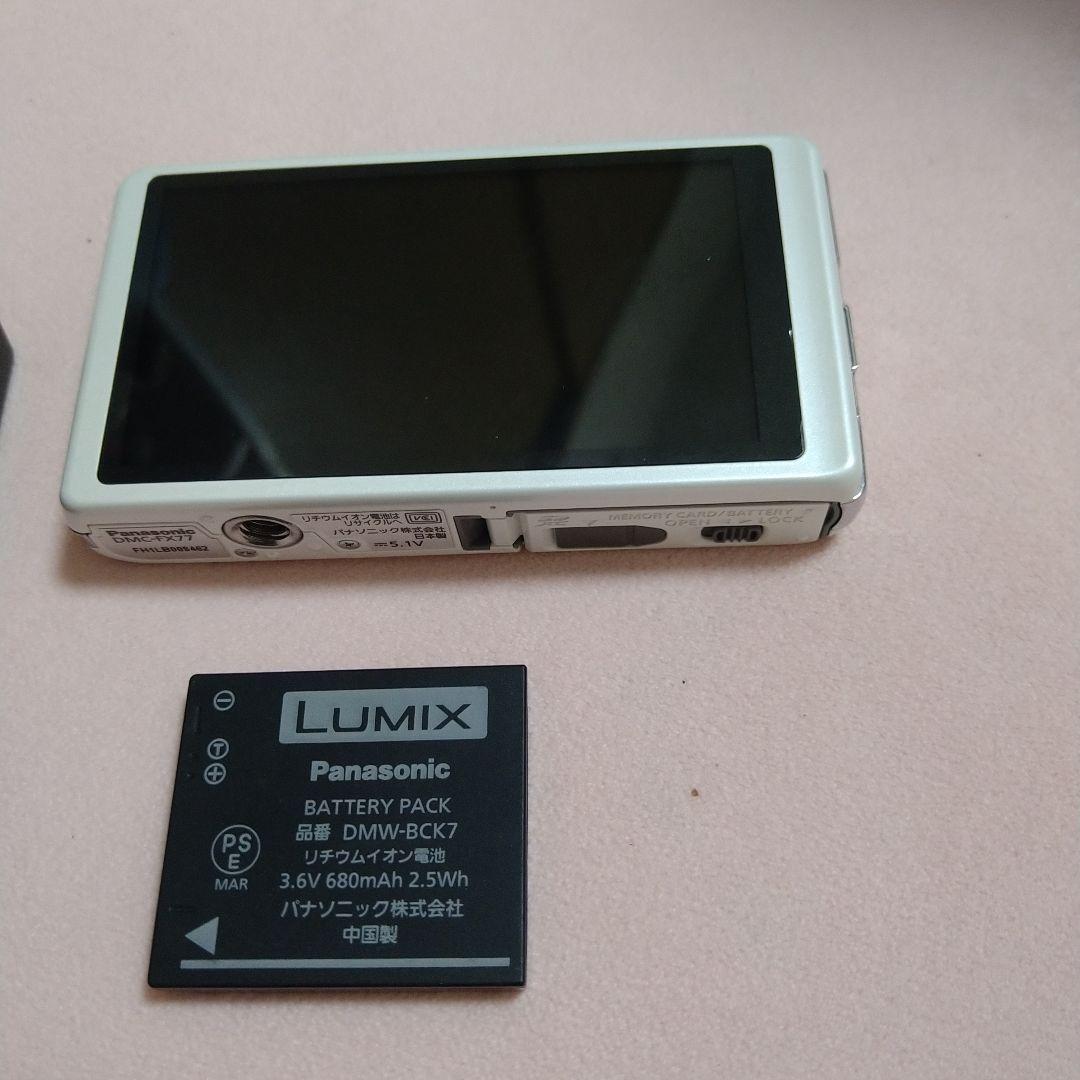 【即購入可♡】デジカメ　LUMIX　DE-A91　DMC-FX77