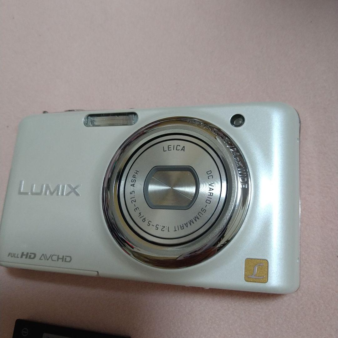 【即購入可♡】デジカメ　LUMIX　DE-A91　DMC-FX77