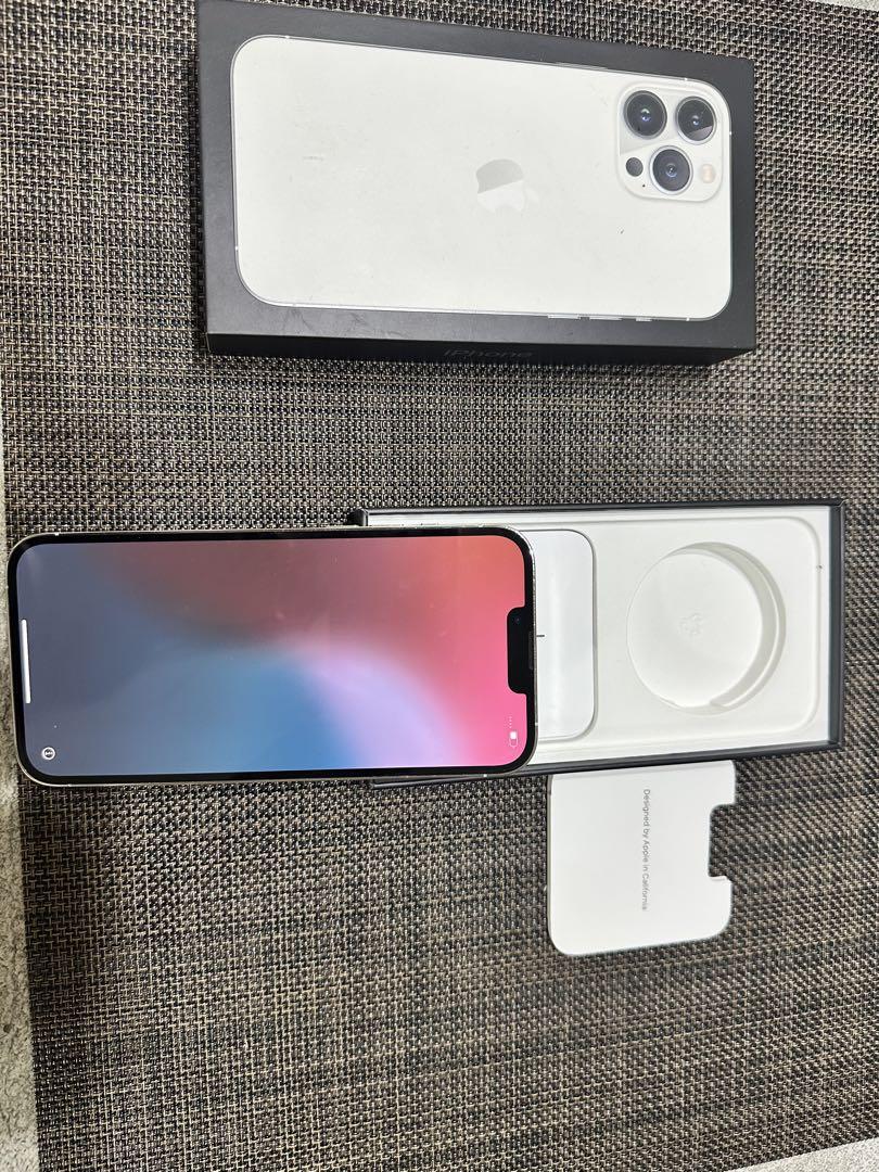 iPhone13Promax 256GB ホワイト　バッテリー81% iPhone13Promax 256GB ホワイト バッテリー81% スマートフォン