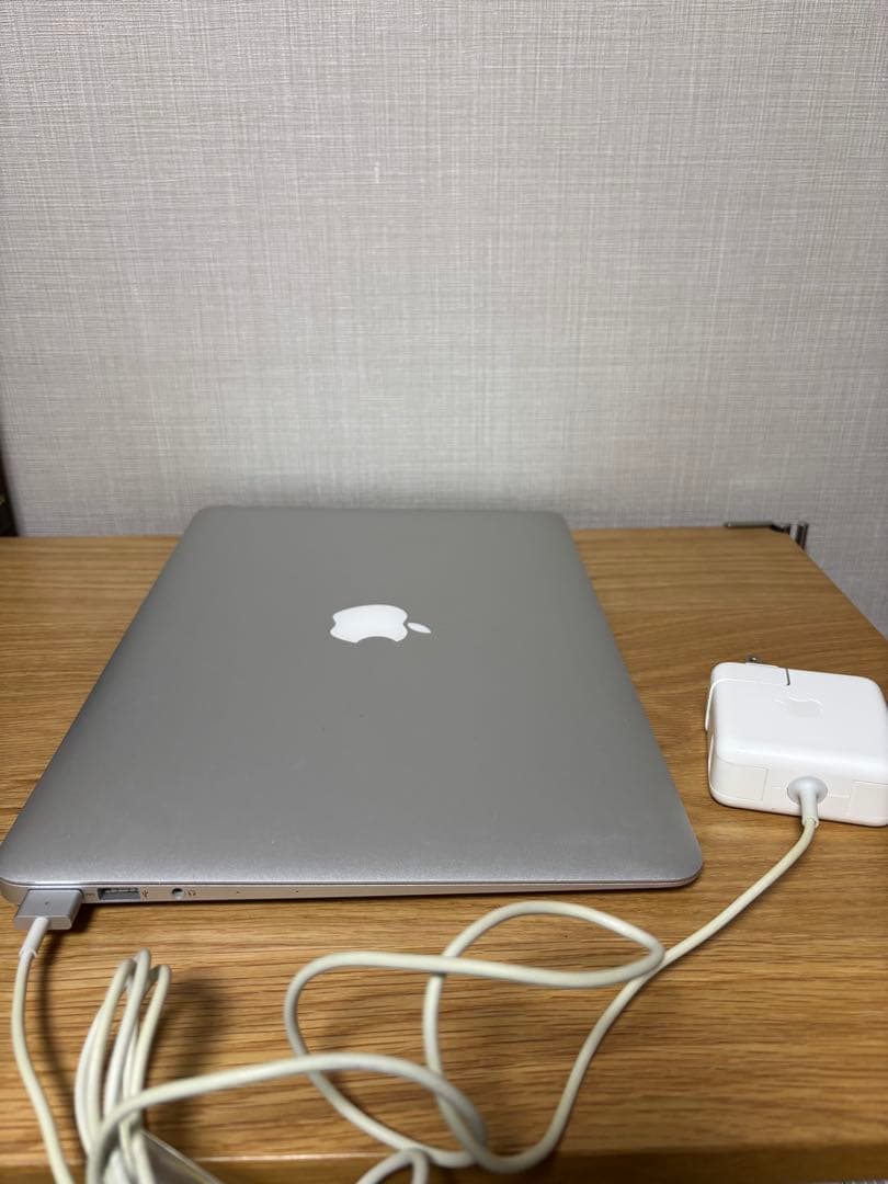 【美品】MacBookAir7.2 13-inch intel core i5 【美品】MacBookAir7.2 13-inch intel core i5