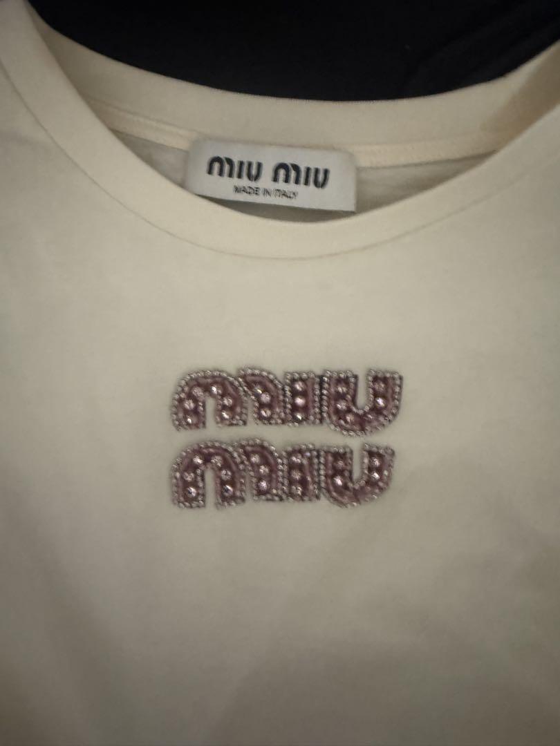 miu miu ストーン装飾 Tシャツ クリーム - メルカリ