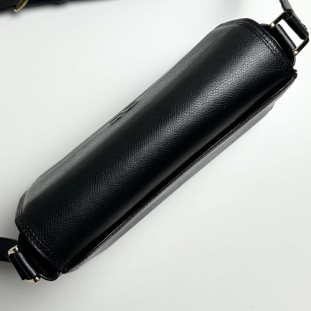 美品】ヴァレンティノガラヴァーニ/レザーショルダーバッグ