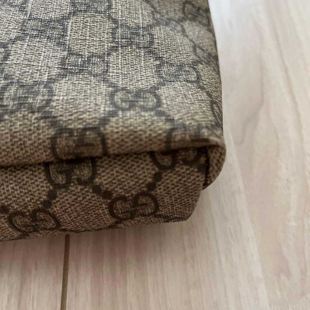 グッチ　GGスプリーム　ショルダーバッグ　フラップ　PVCレザー　ポシェット