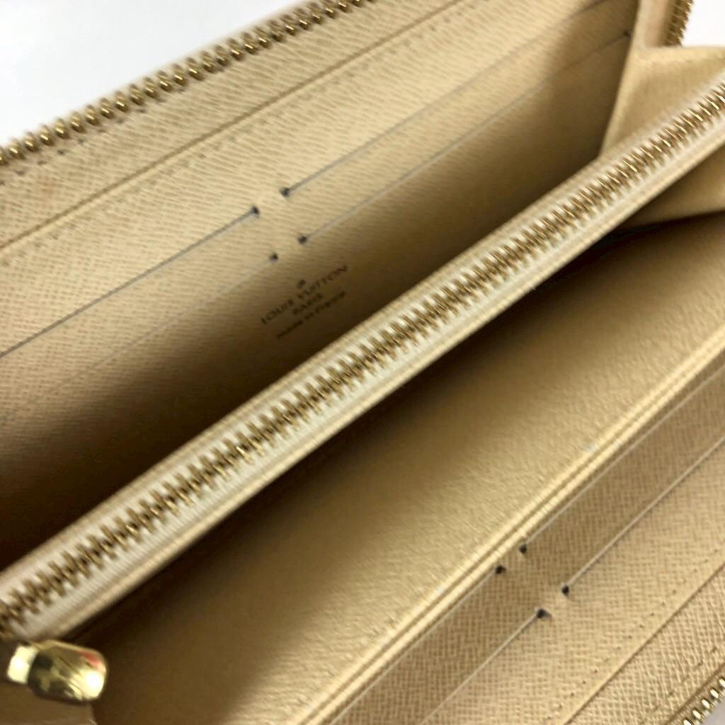 LOUIS VUITTON ルイヴィトン ダミエアズール ジッピーウォレット LOUIS VUITTON ルイヴィトン ダミエアズール ジッピーウォレット