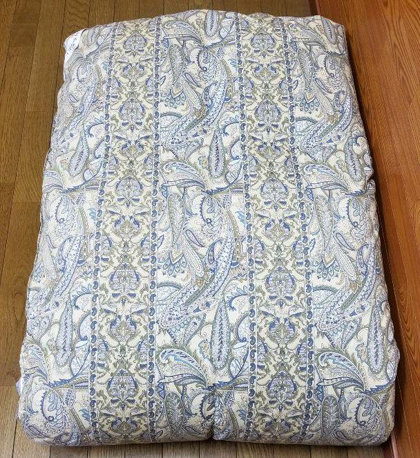 中古   羽毛布団   シングルサイズ⑥東京西川、ブルー系、ペズリ柄、日本製