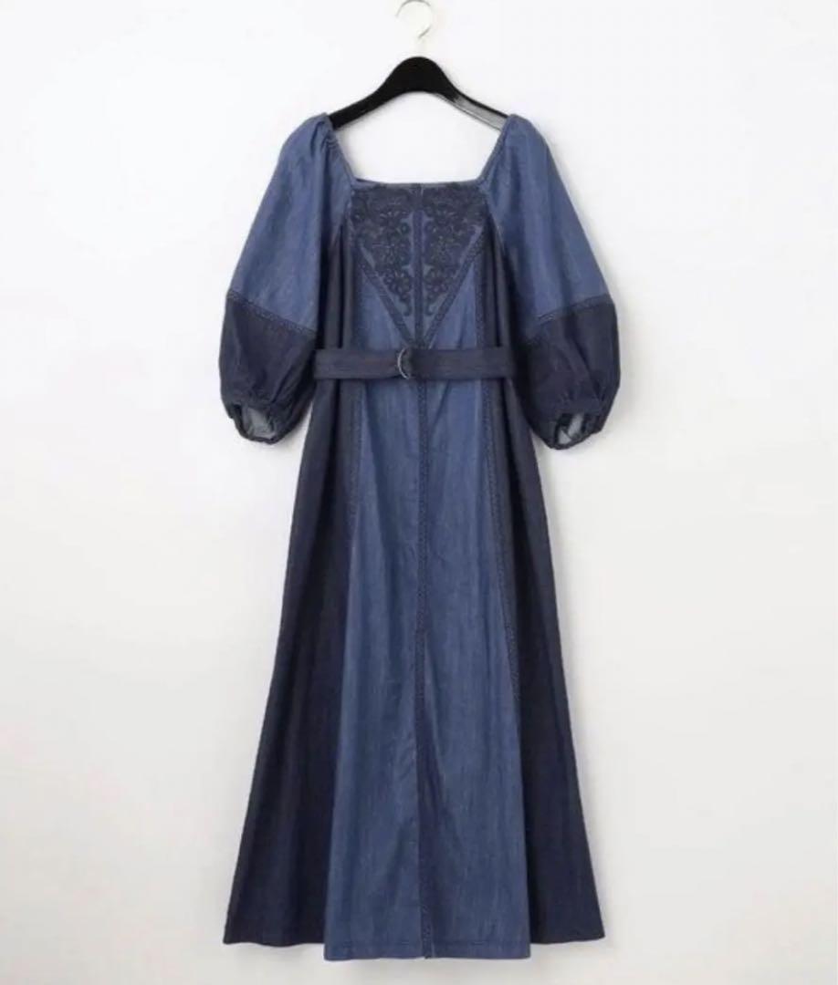 入荷now 安全 着画あり】デニム刺繍フレアワンピース／GRACECONTINENTAL ワンピース