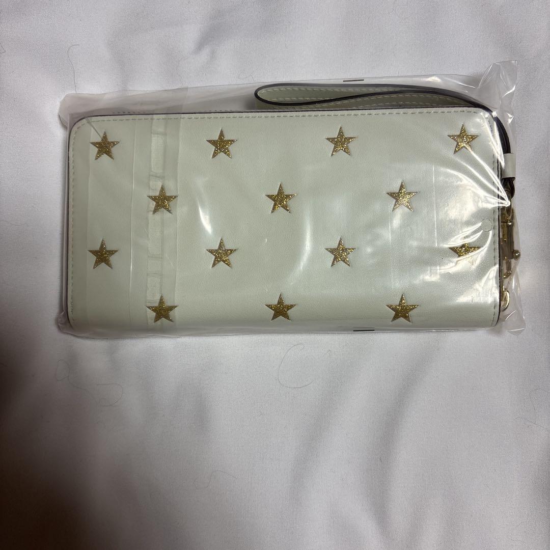 新品未使用品！COACH 長財布 ホワイト♡早い者勝ちです♡
