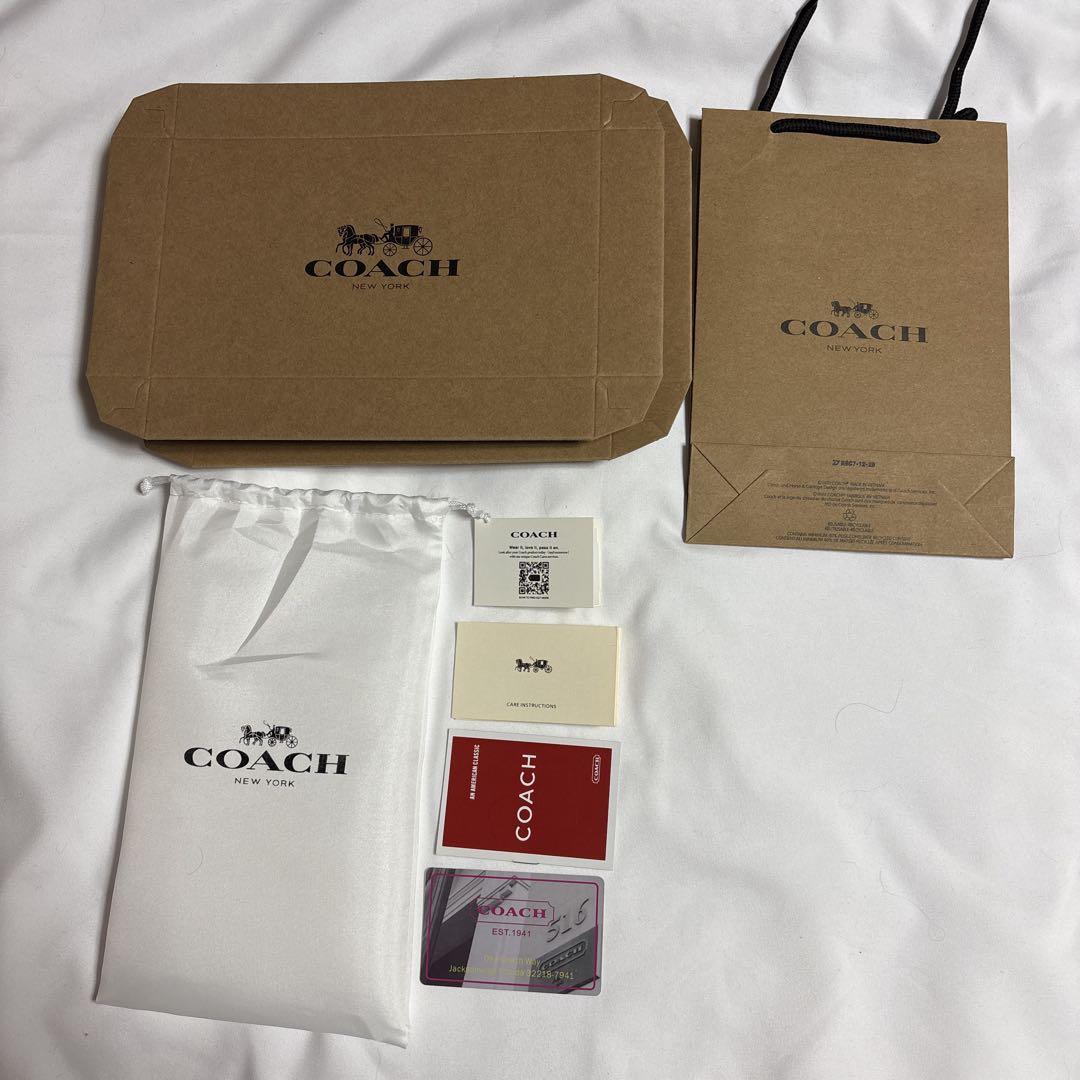 新品未使用品！COACH 長財布 ホワイト♡早い者勝ちです♡
