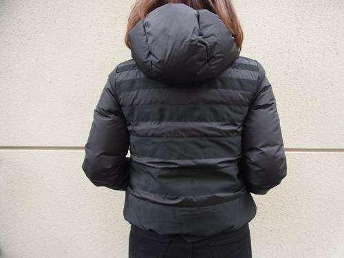 【美品　正規品】モンクレール 　希少　MONCLER 　ダウン 　黒　Sサイズ モンクレール黒 ダウンジャケット Sサイズ