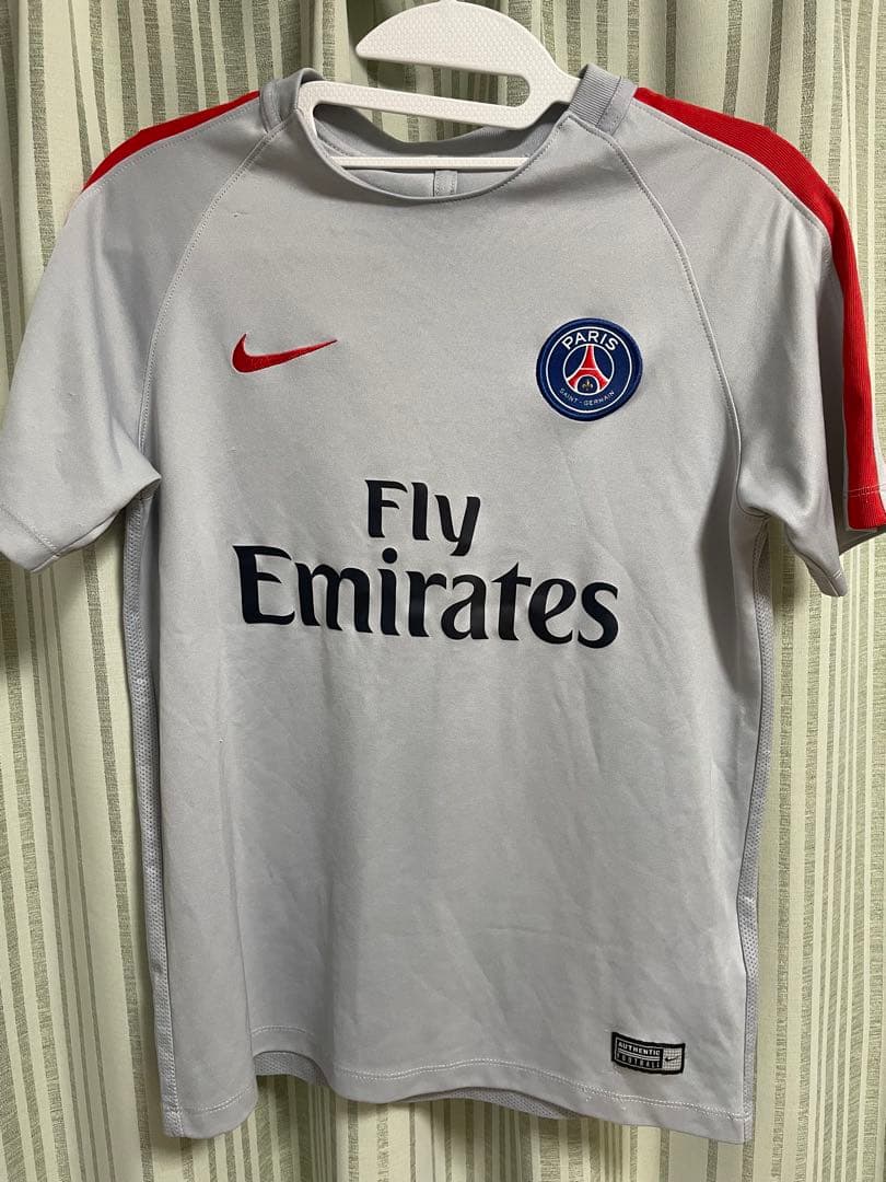 Nike パリ・サンジェルマン シャツ グレー