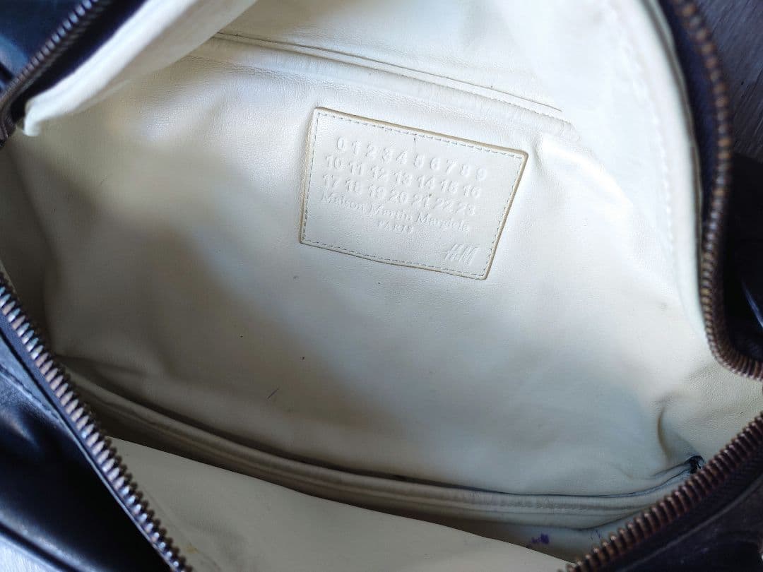 メゾンマルジェラMargiela⬛︎ボディバッグH&Mコラボリメイク