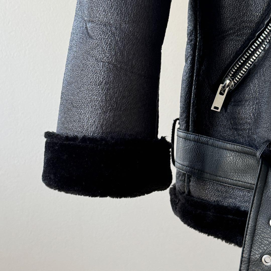 ZARA シングルライダースジャケット 黒　Lサイズ