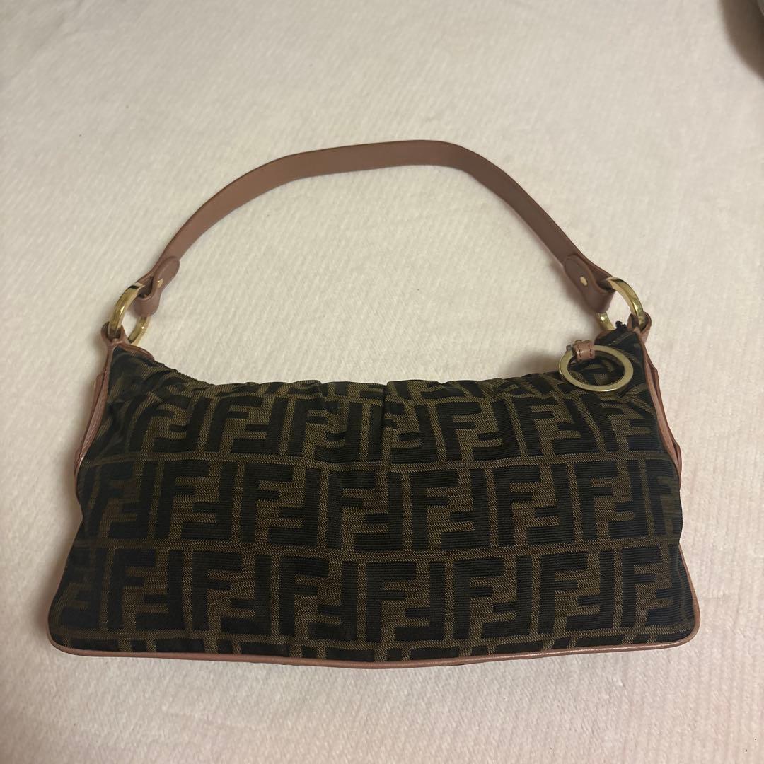 FENDI フェンディ ズッカ ワンショルダーバッグ レディース 肩掛け バッグFendi