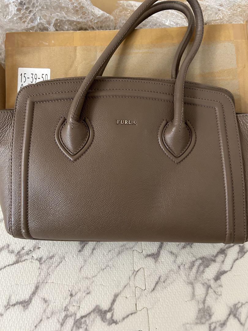 FURLA】エトゥープ(グレージュ)ハンドバッグ