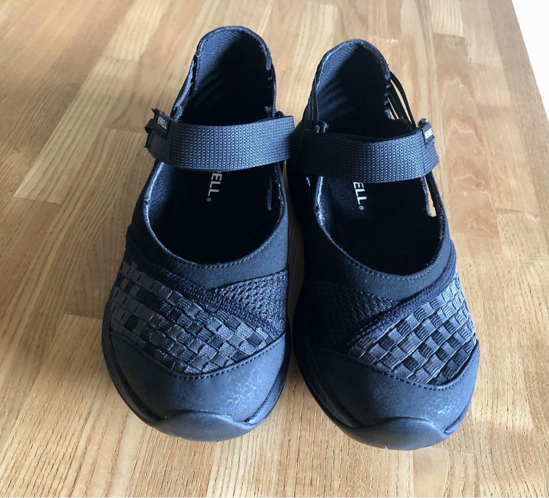 【美品】MERRELL フラットシューズ 黒 編み込みデザイン 23.5㎝