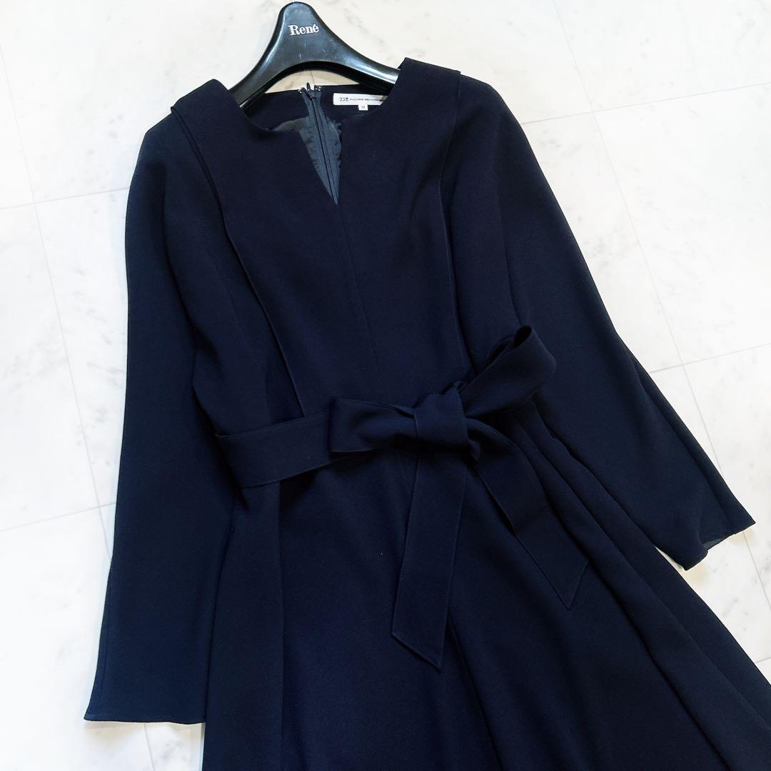 美品 23区 洗える ノーブルバックサテンジョーゼット ワンピース ネイビー 美品 23区 洗える ノーブルバックサテンジョーゼット ワンピース ネイビー