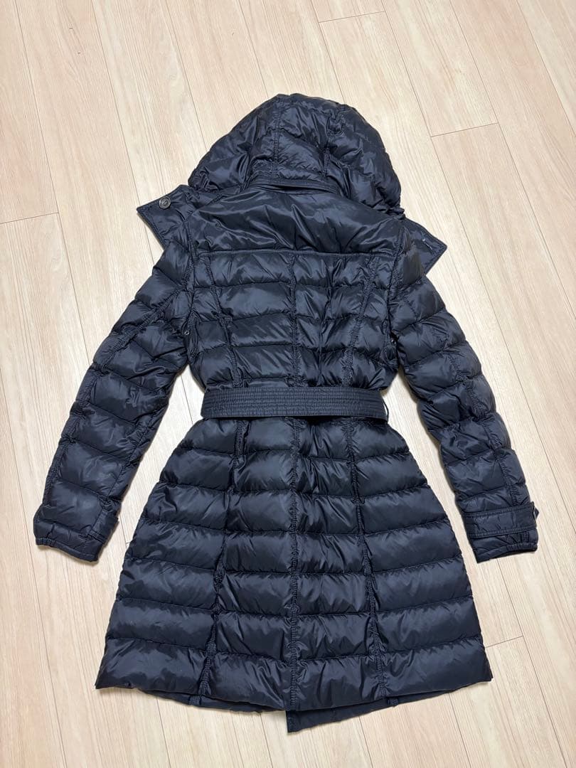 BURBERRY BRIT 黒 ダウンジャケット フード付き、グース、ダウン BURBERRY BRIT 黒 ダウンジャケット フード付き、グース、ダウン