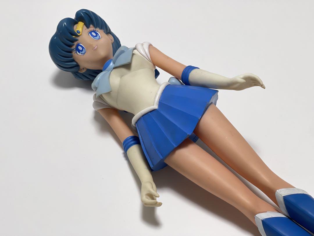 ビンテージ★sailor moonセーラームーン★フィギュア 青と白の衣装
