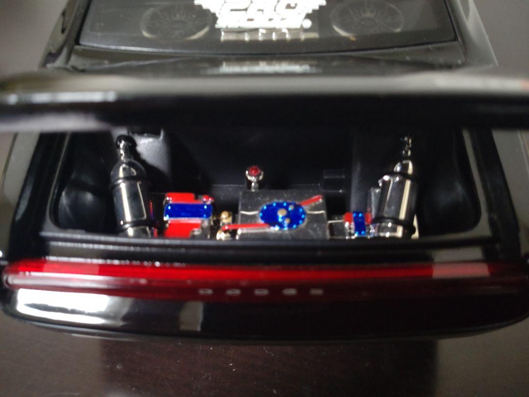 ミニカー MAISTO DODGE CHALLENGER 2006 PRO-RODZ