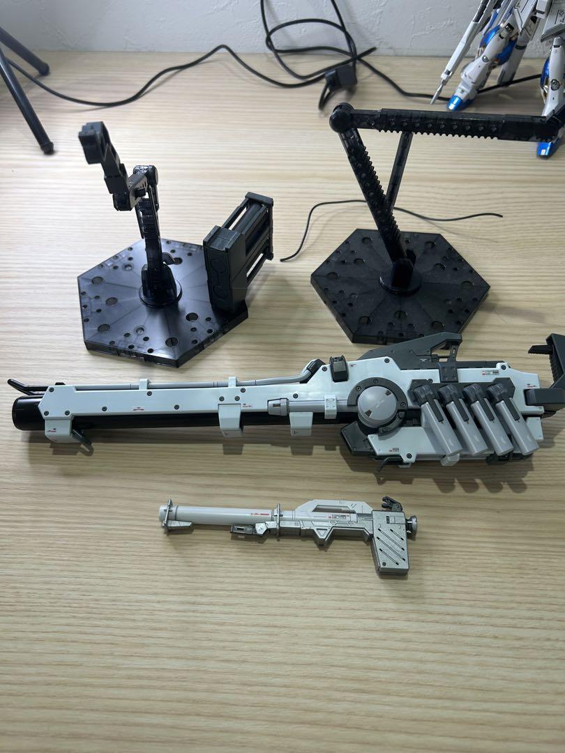 Hi-νガンダムキャンディ塗装　ハイパーメガバズーカランチャー　台座付属 RG 1/144 Hi-νガンダム専用ハイパー・メガ・バズーカ