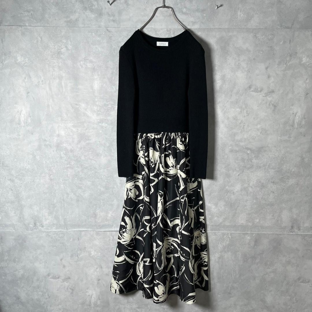 BARNEYS NEWYORK