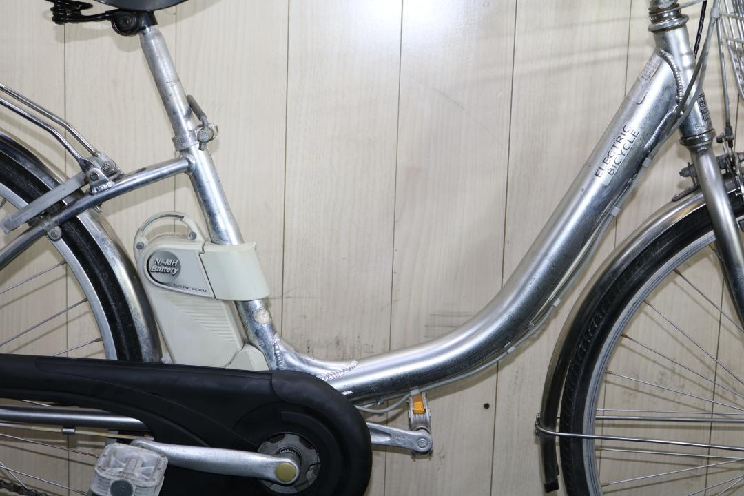 人気良品！パナソニック KE-EHAD63S 26型アルミ 3段 充電器付き