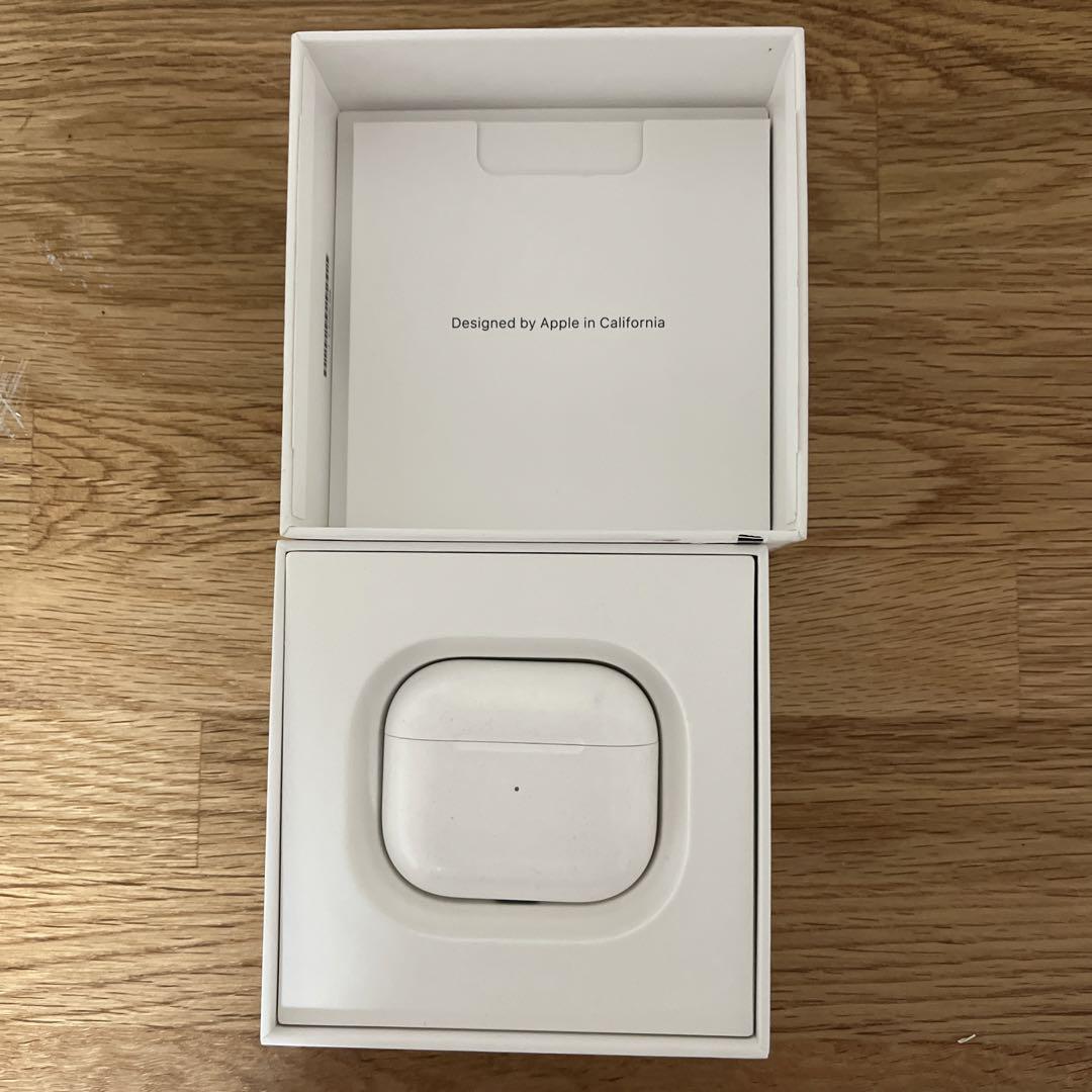 Apple AirPods 本体 A2031/A2032