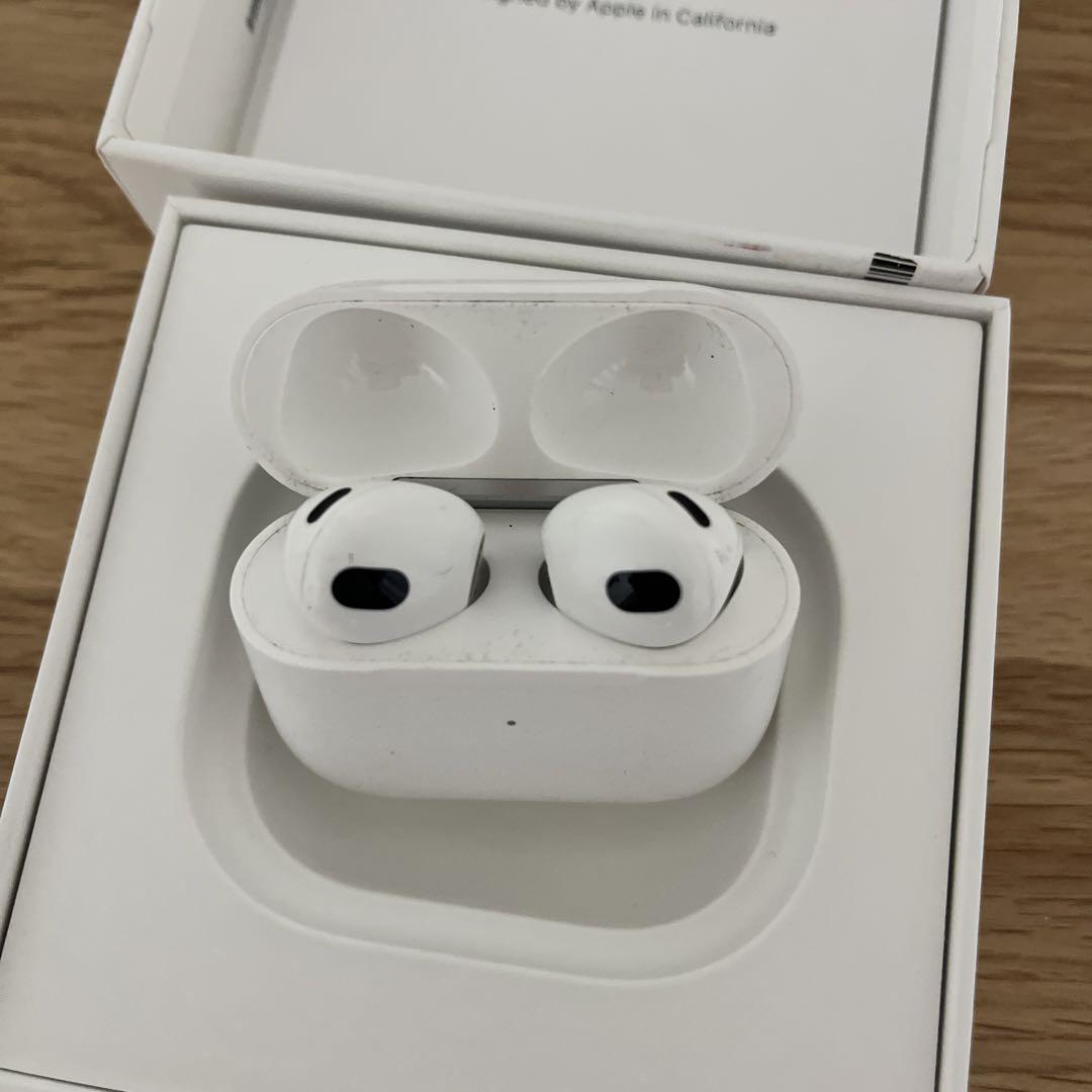 Apple AirPods 本体 A2031/A2032