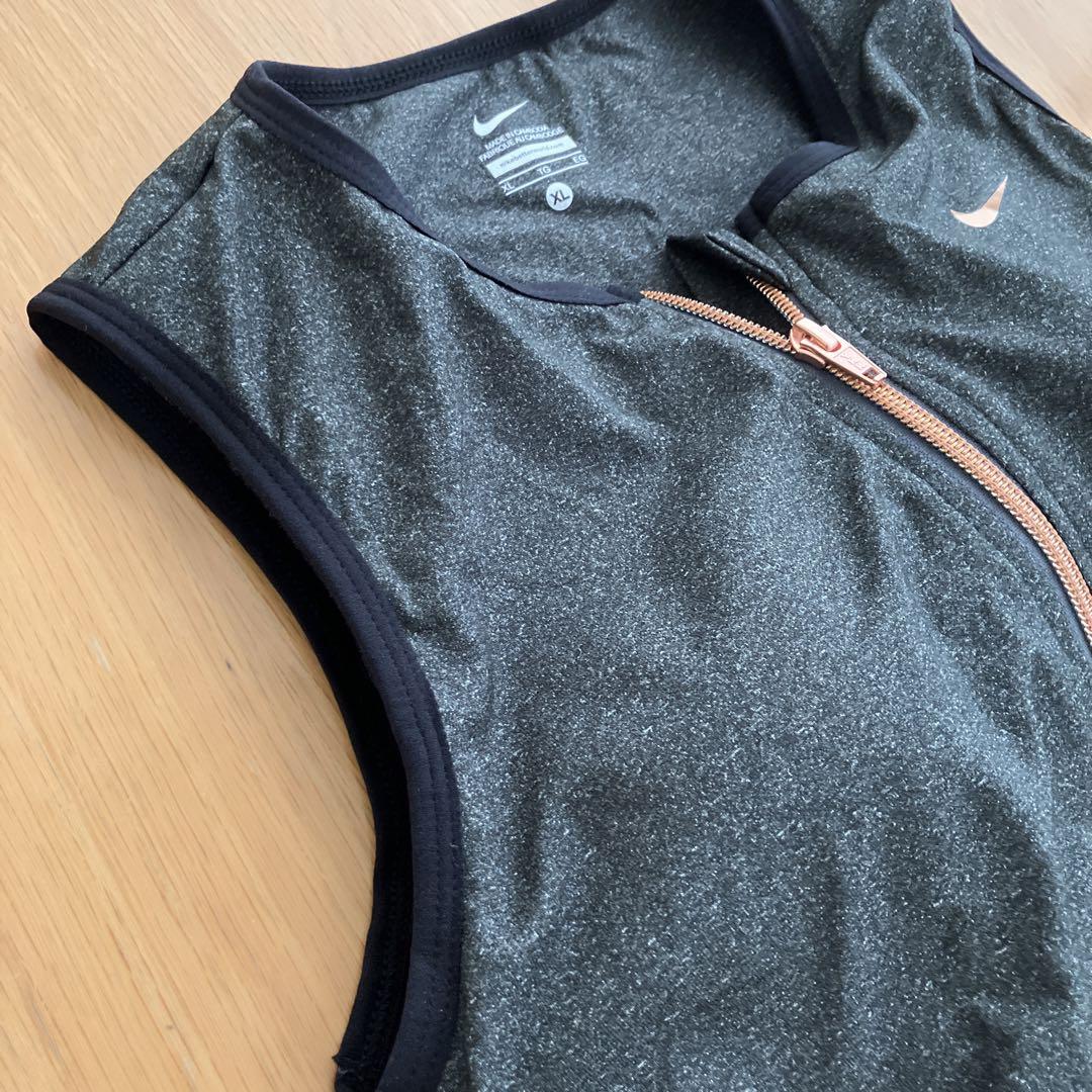 NIKE ☆ナイキ　スイムウェア　水着4点セット