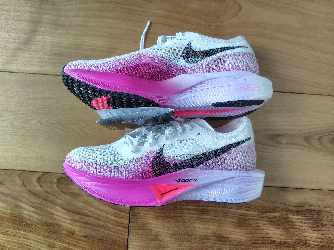 【新品】ナイキ NIKE ズームエックスヴェイパーフライネクスト%3 24cm