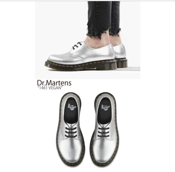 新作登場 Dr.Martens 3ホール シルバー CzJbV-m11468886447 高品質SALE