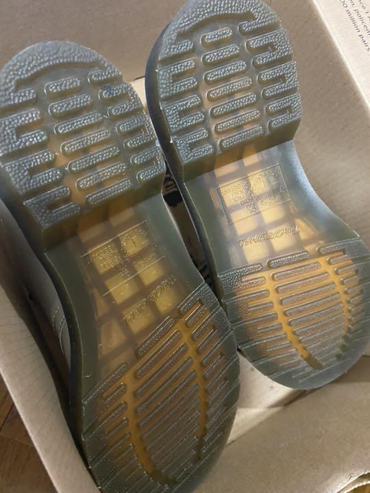 新作登場 Dr.Martens 3ホール シルバー CzJbV-m11468886447 高品質SALE