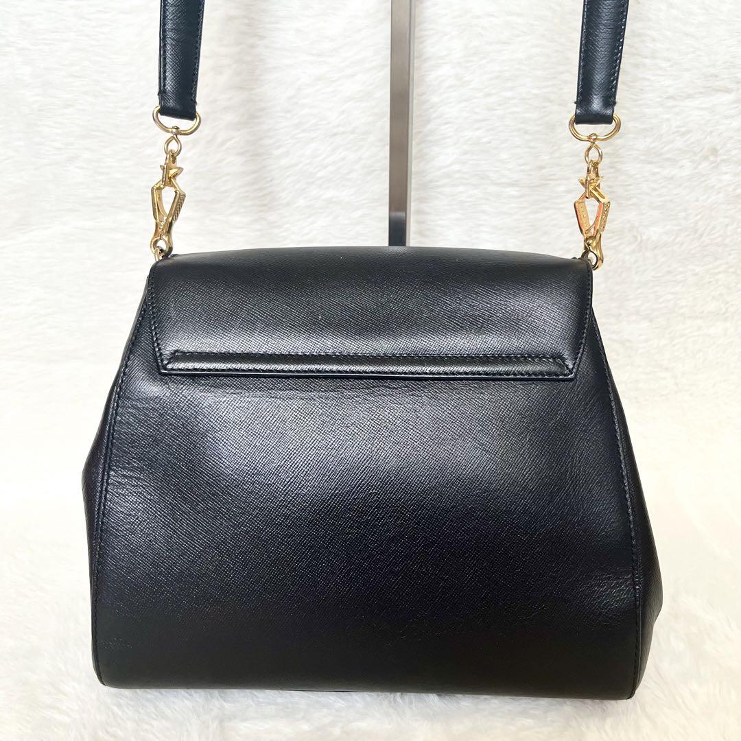 PRADA プラダ ショルダーバッグ ヴィンテージ ブラック レディース