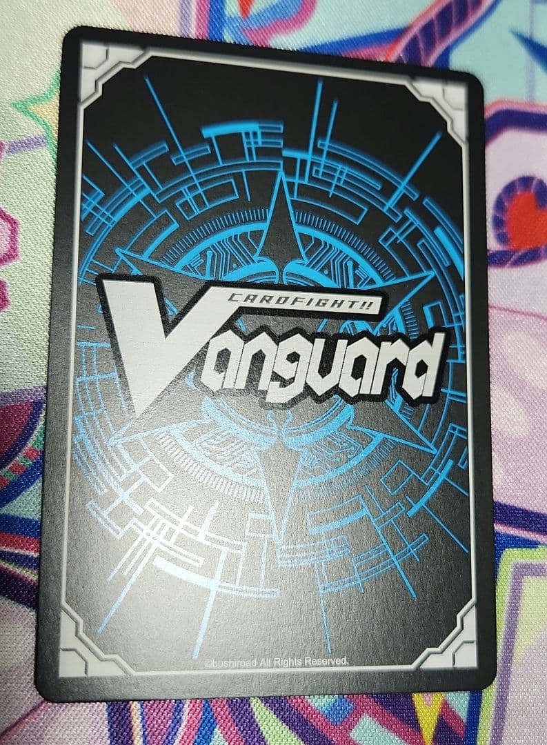 カードファイト!!ヴァンガード 聖なる時の運命者 リィエル ドラコニス DSRやや傷や汚れあり UP786_INFO