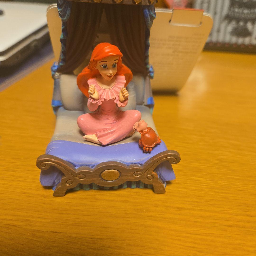 新品アリエル♡万年カレンダーフィギュアディズニーストアオーナメント置物廃盤 新品アリエル♡万年カレンダーフィギュアディズニーストア