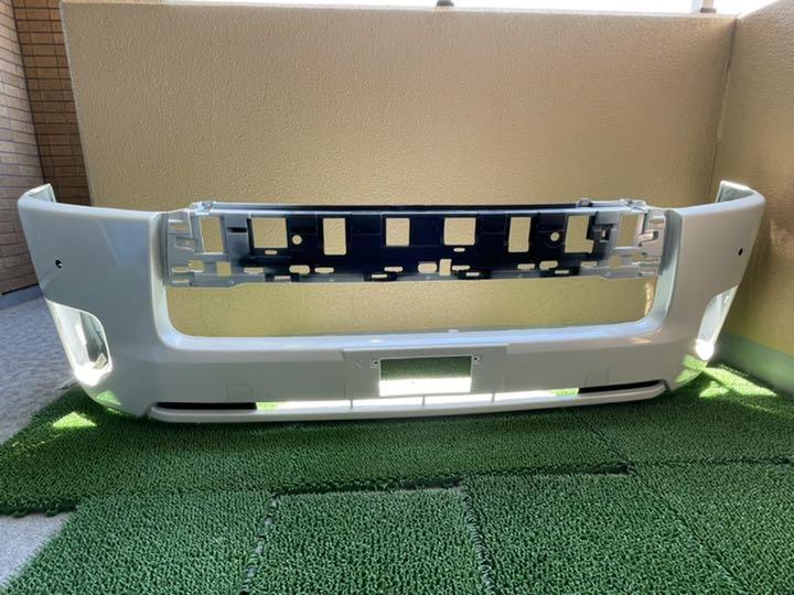 ハイエース 純正バンパー 6型 200系 値引き可 ハイエース 純正バンパー 6型 200系 値引き可